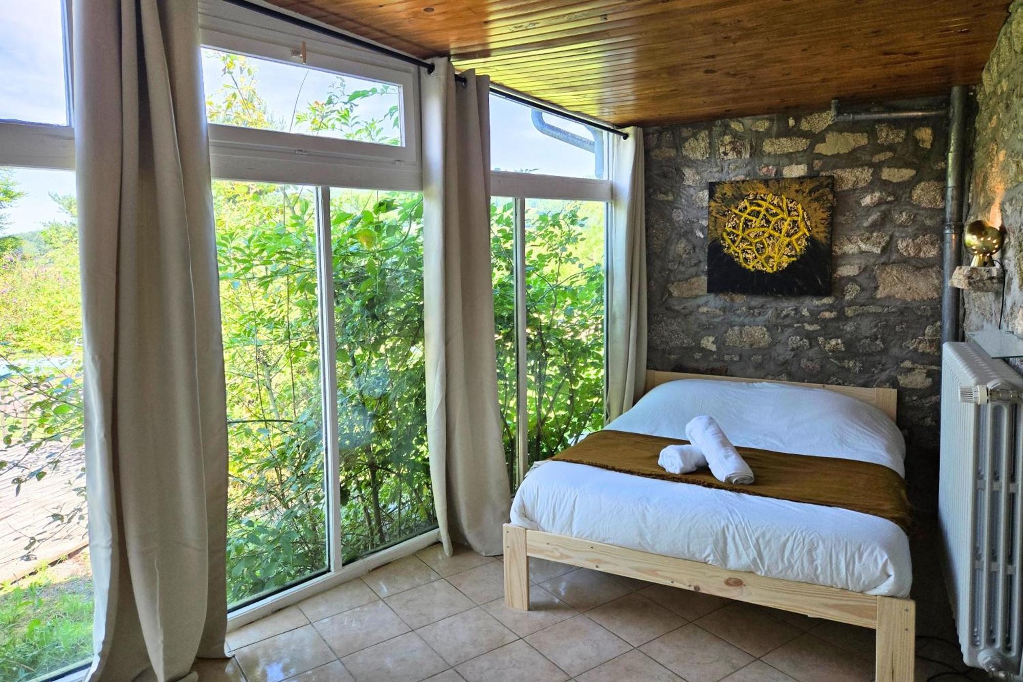 Villa De Luxe, Nichee Dans Les Montagnes Lavoine Dış mekan fotoğraf